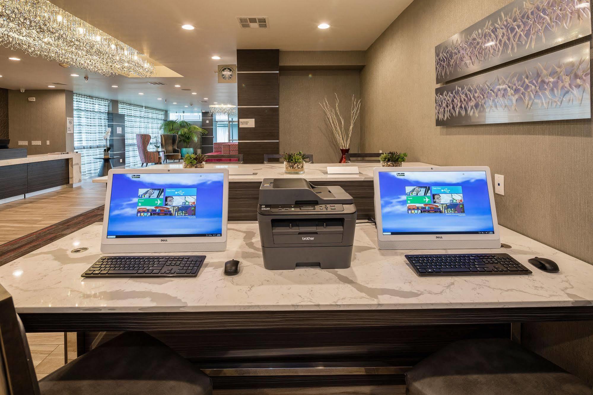 Radisson Hotel Oakland Airport Εξωτερικό φωτογραφία